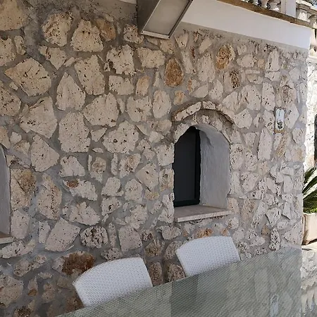 Annavaleria Castro (Lecce)
